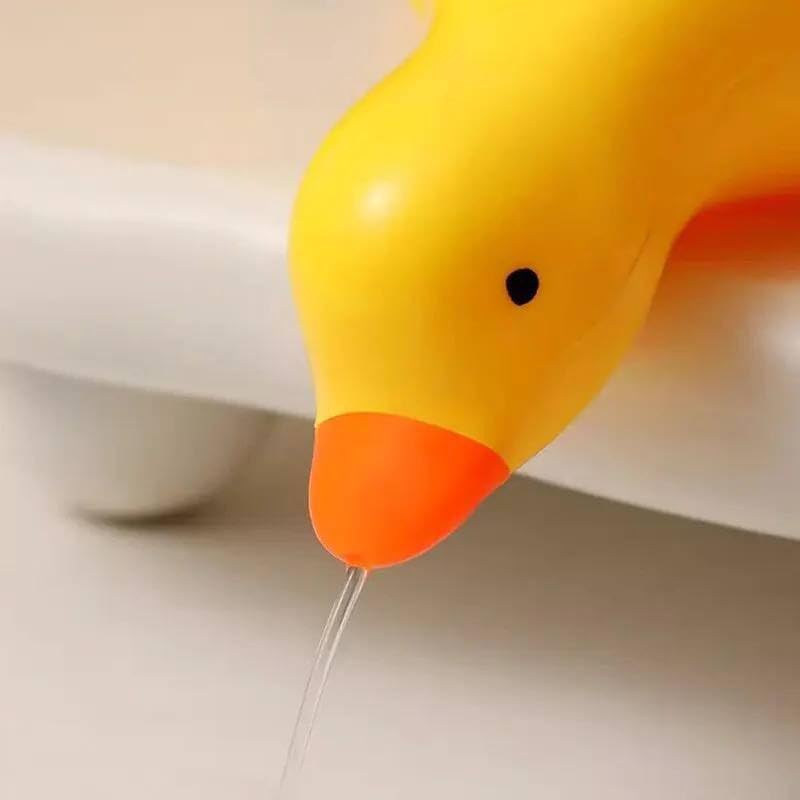 2-Piece Cute Duck Soap Holder – Soap Drying Rack for Bathroom & Kitchen (Random Color)