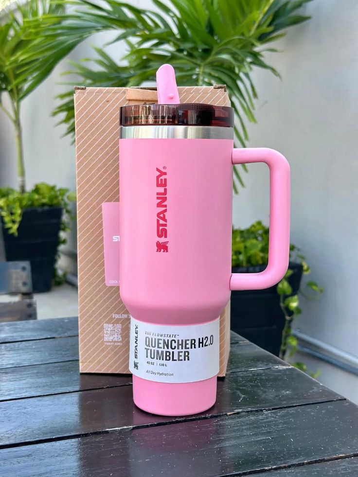 Stanley Flip Straw Tumbler 40oz (1200ML) – Insulated Stainless Steel Travel Cup / Mug with Handle